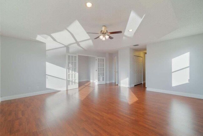 Building Photo - 7227 Chesapeake Cir