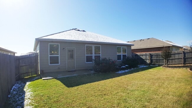 Building Photo - Lovely Single Story, 3 bedrooms, 2 bathrooms, Home in Northeast Austin!!!!