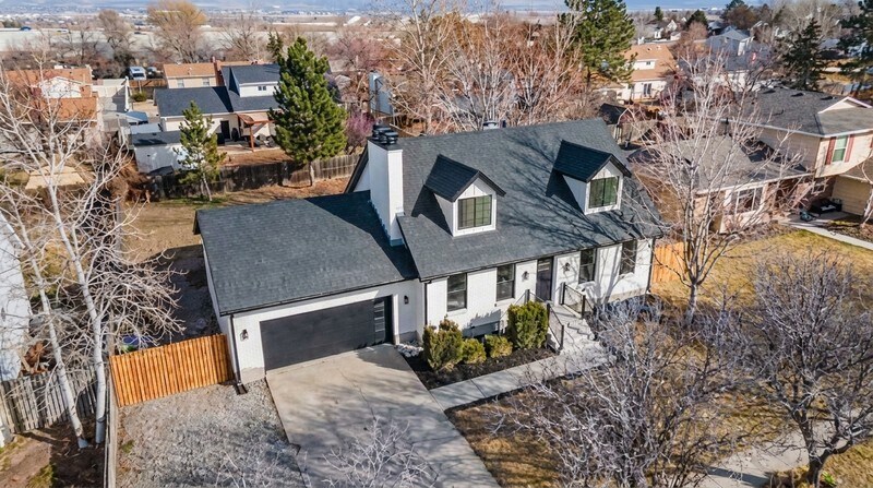 Building Photo - 9073 Elmhearst Dr