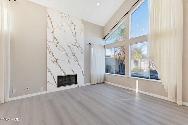 Building Photo - 24739 Vía Madera