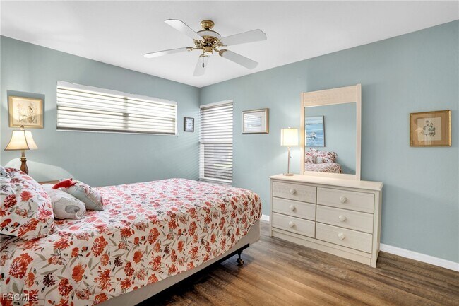 Building Photo - 5905 Trailwinds Dr