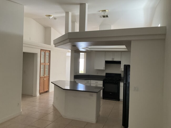 Building Photo - 9554 Adobe Arch Ct