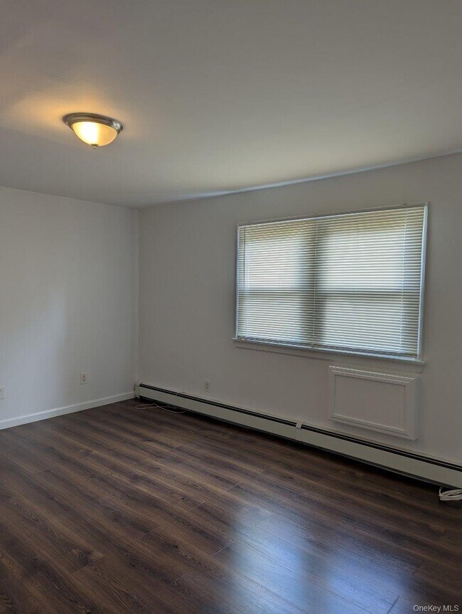 Building Photo - 9 C Hemlock Dr