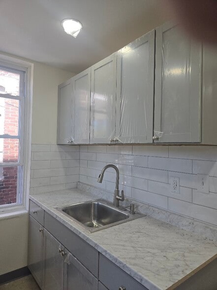 Kitchen - 1504 N 54th St