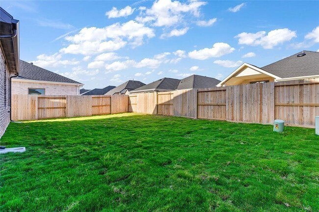Building Photo - 4207 Maple Glen Dr