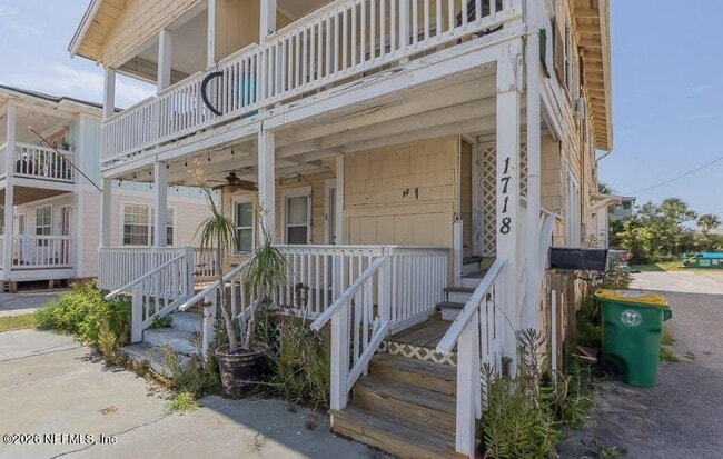 Building Photo - 1718 1st St N