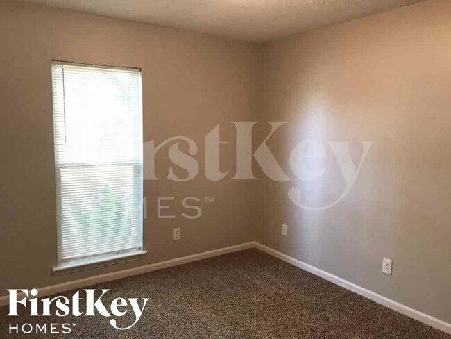 Building Photo - 11198 Shannon Cir