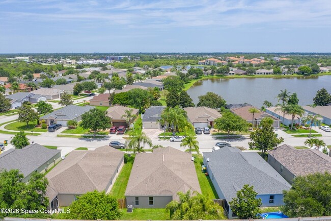 Building Photo - 2467 Deercroft Dr