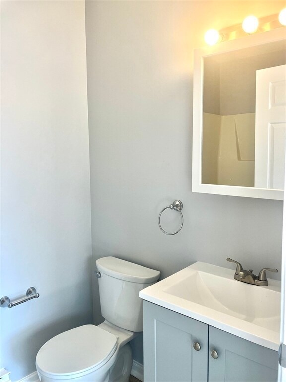 Building Photo - 50 Baldwin St