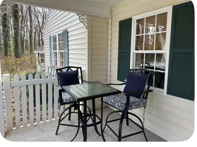 Building Photo - 1803 Timberlake Dr