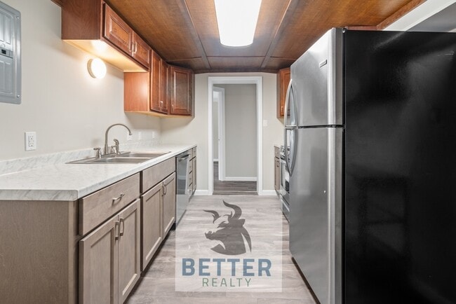 Building Photo - 3912 Martin Ave