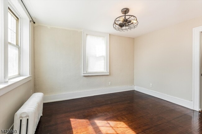 Building Photo - 43 Pleasant Way