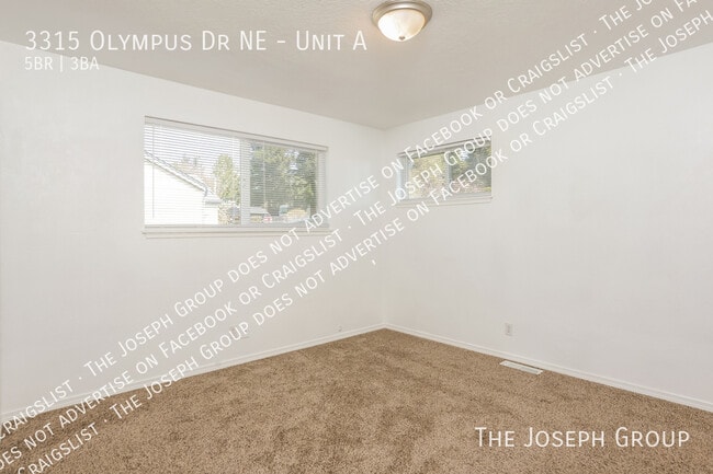 Building Photo - 3315 Olympus Dr NE