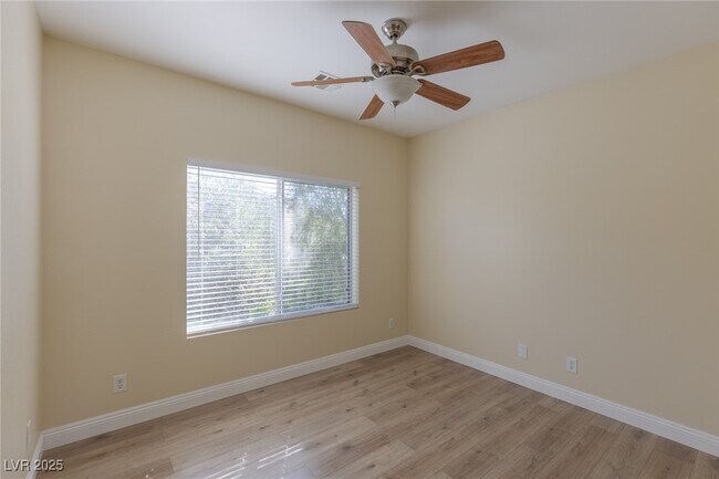 Building Photo - 10382 Cherry Brook St