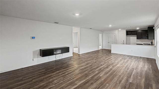 Building Photo - 1816 Barrie Wy