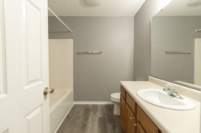 Building Photo - 4903 Moniteau