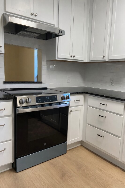 Building Photo - 13396 Garden Lake Rd