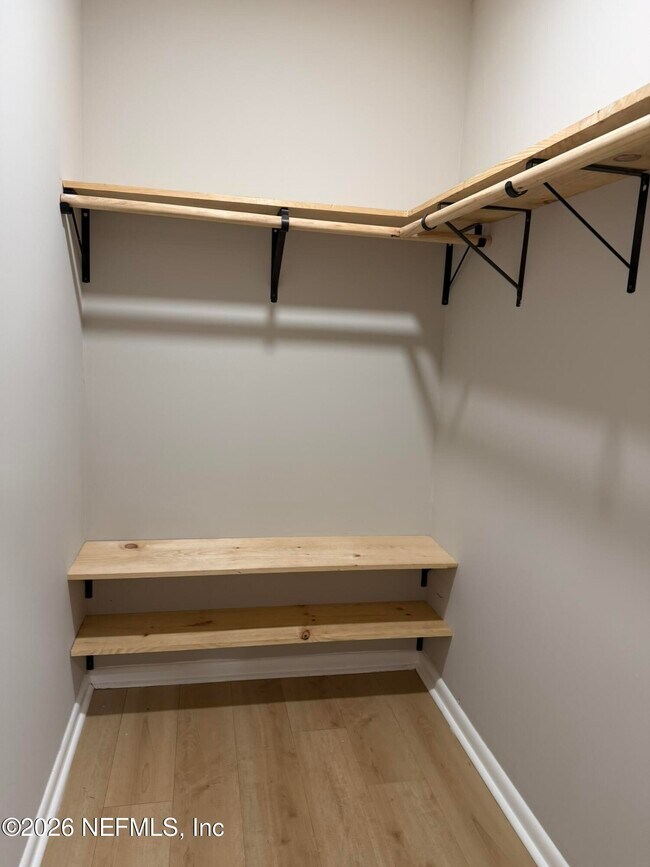 Building Photo - 85064 Radio Ave