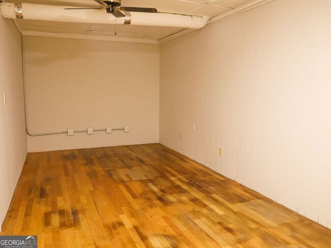 Building Photo - 95 Simpson Dr NE