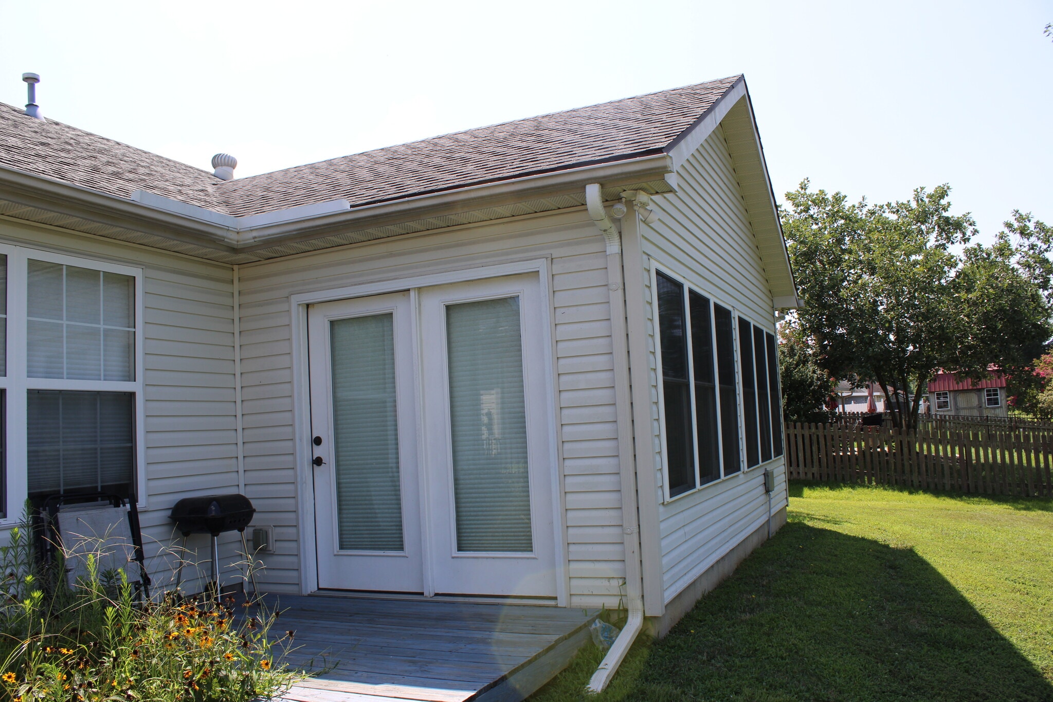 Building Photo - 9728 Clippinger Rd
