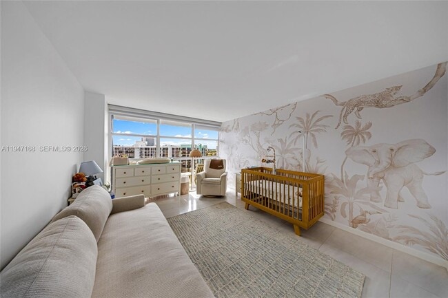 Building Photo - 600 Parkview Dr