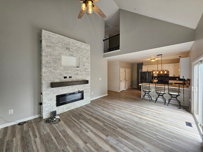 Building Photo - 14110 Shelby Cir