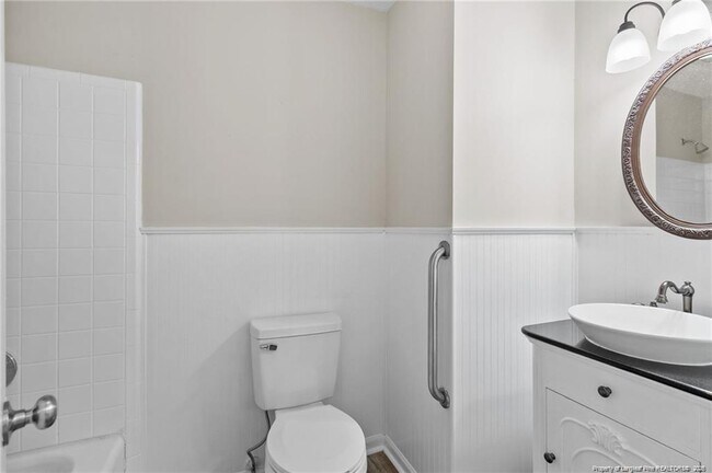 Building Photo - 3101 Ansley Dr