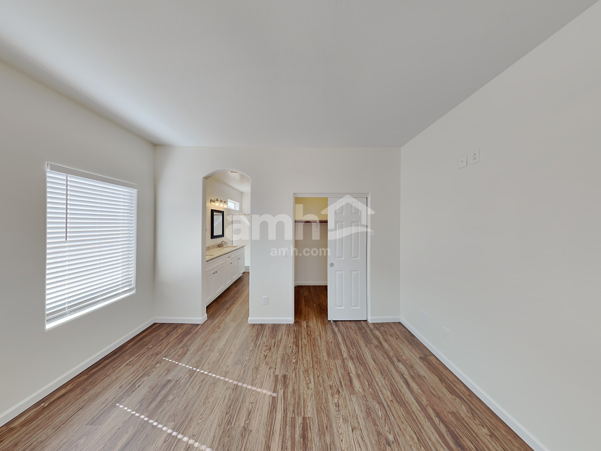 Building Photo - 2833 E Morenci Rd