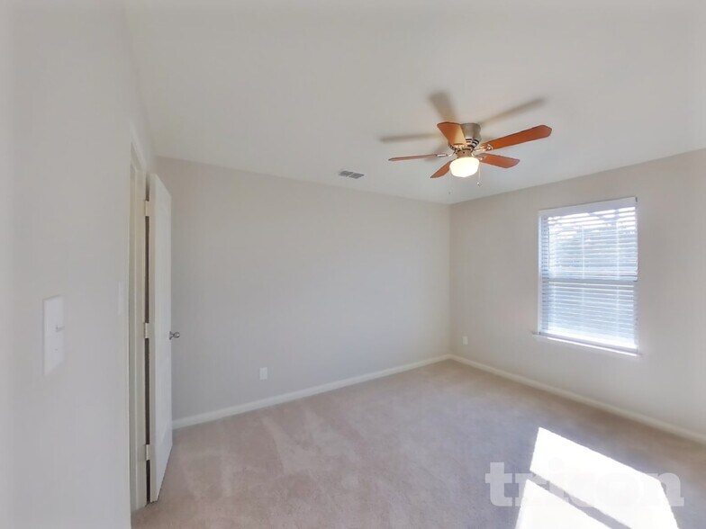 Building Photo - 14356 Open Range Dr