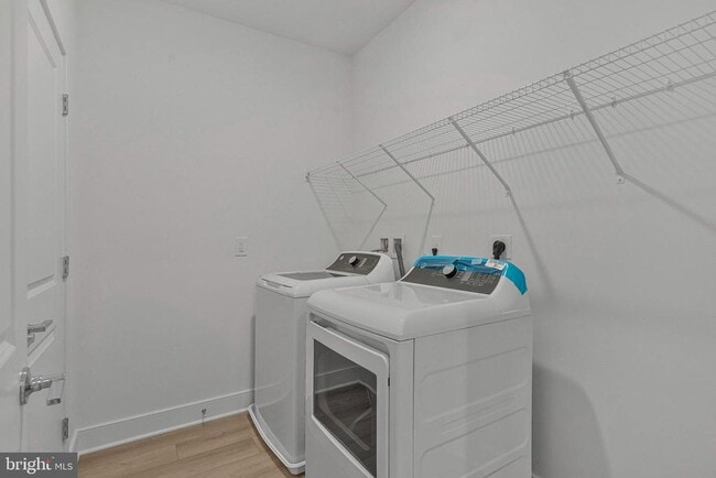 Building Photo - 19826 Lavender Dust Sq