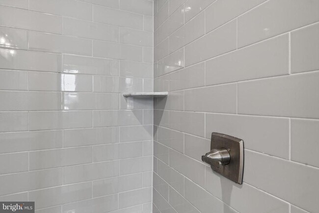 Building Photo - 1047 Watson Ct