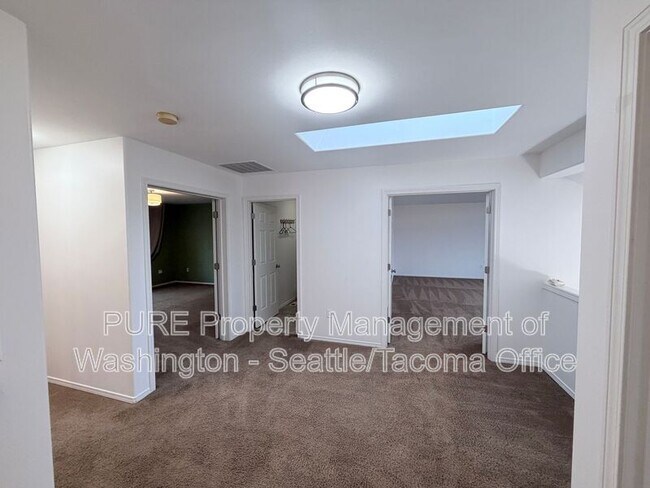 Building Photo - 1725 SW 346th Pl