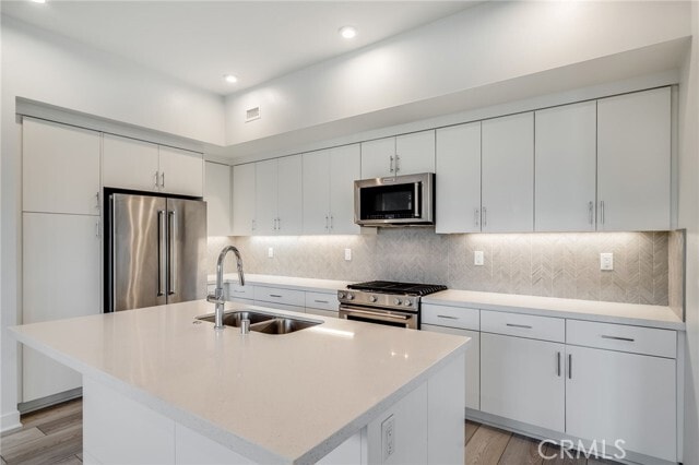 Building Photo - 1102 S Urbana St