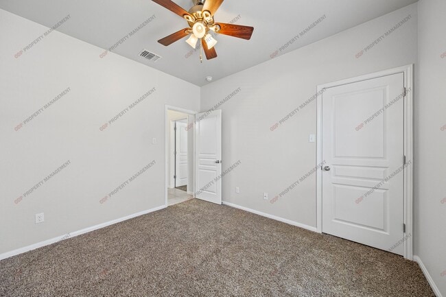 Building Photo - Academy ISD-3 Bedroom/2 Bath