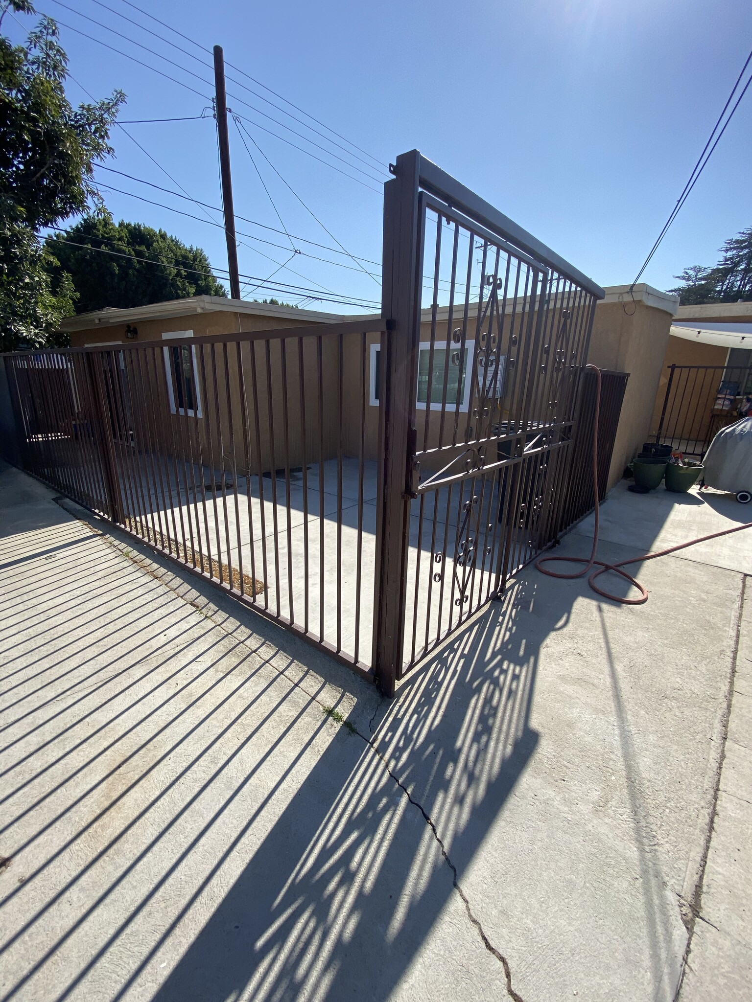 Building Photo - 410 N Glenwood Plz