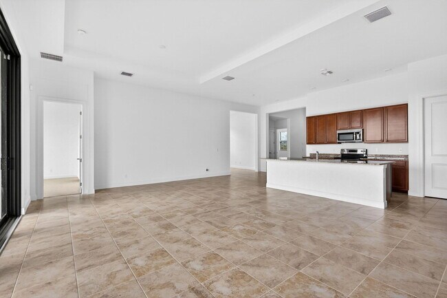 Building Photo - 11344 SW Pietra Wy