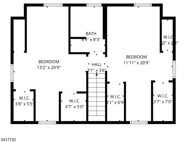 Building Photo - 15 Crown St