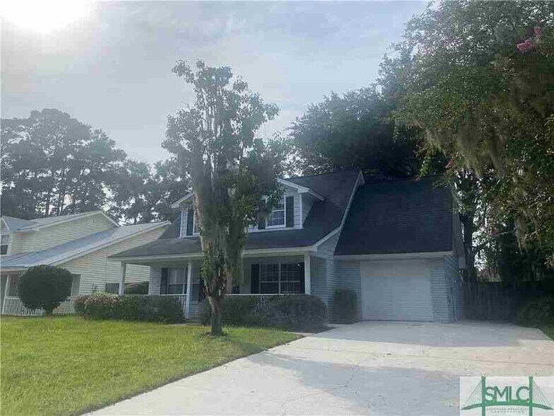 Building Photo - 140 Penn Station