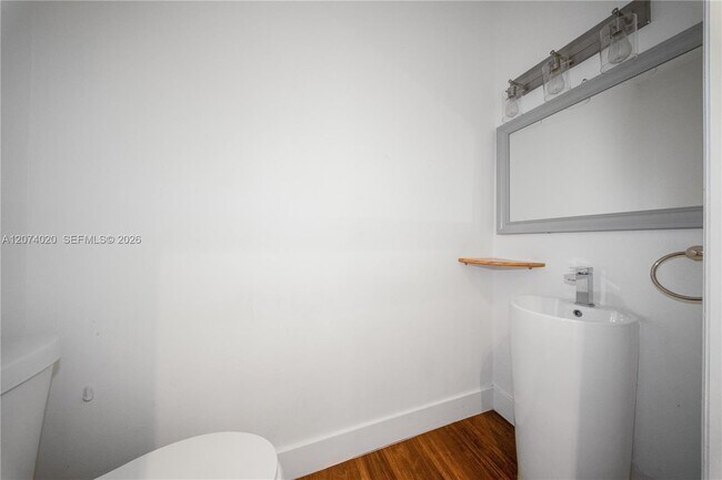 Building Photo - 13867 SW 38th Terrace