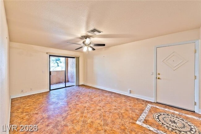 Building Photo - 3151 N Soaring Gulls Dr