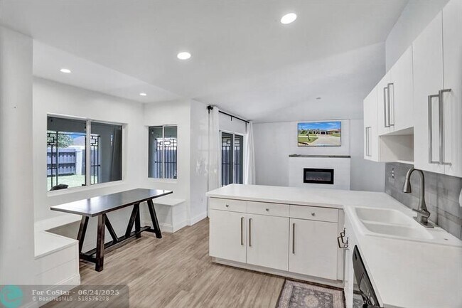 Building Photo - 14221 SW 160th Terrace