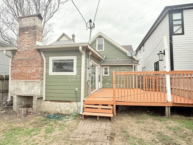 Building Photo - 1135 Spann Ave