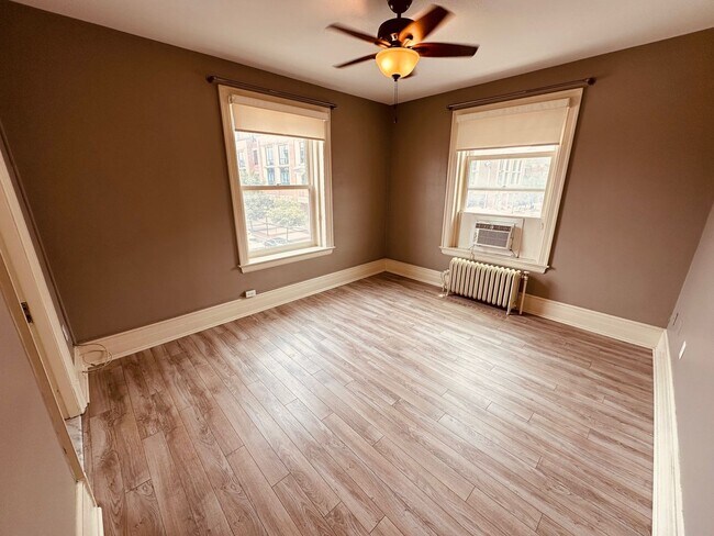 Building Photo - 7 W Philadelphia St