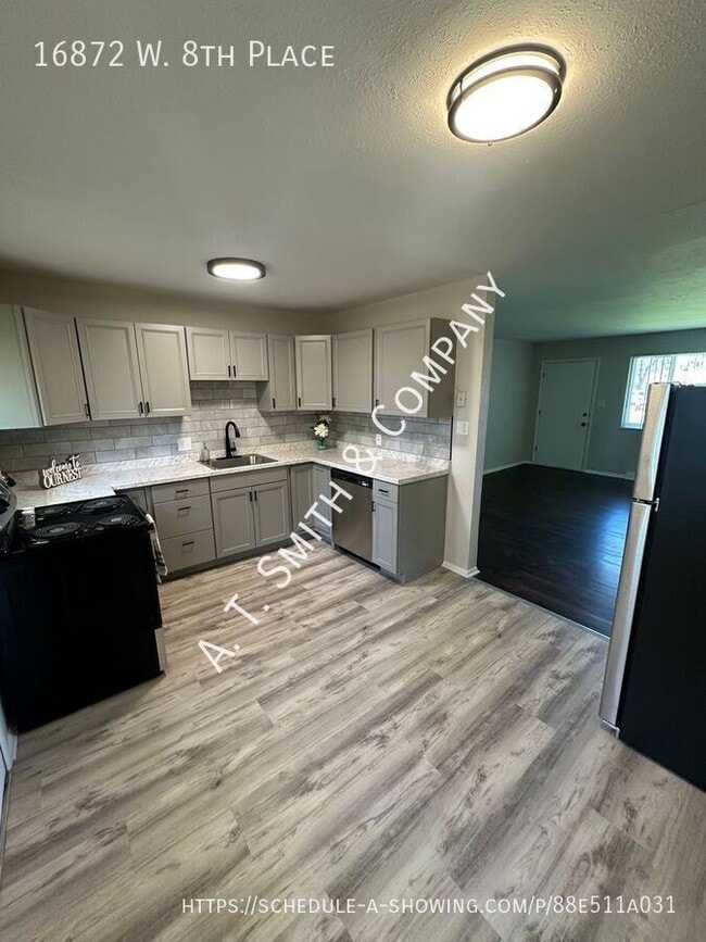 Building Photo - 16872 W 8th Pl