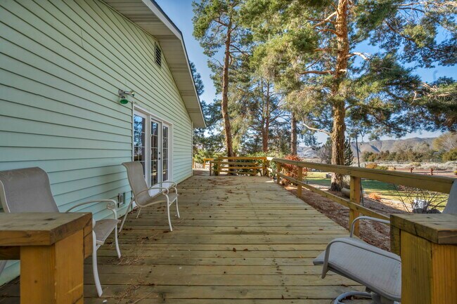 Building Photo - 30 El Caballo Trail