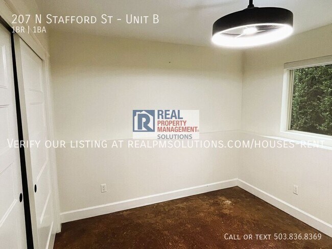 Building Photo - 207 N Stafford St