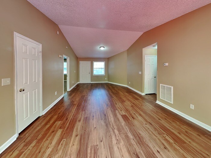 Building Photo - 6613 Cool Water Ct