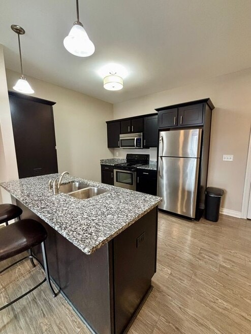 Building Photo - 2493 Sweet Home Rd