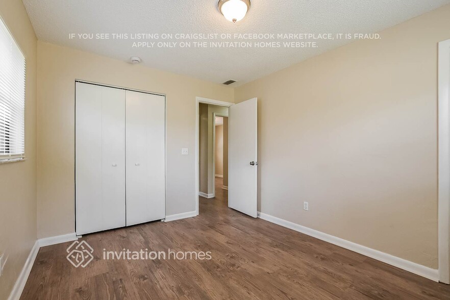 Building Photo - 905 Valleydale Ave