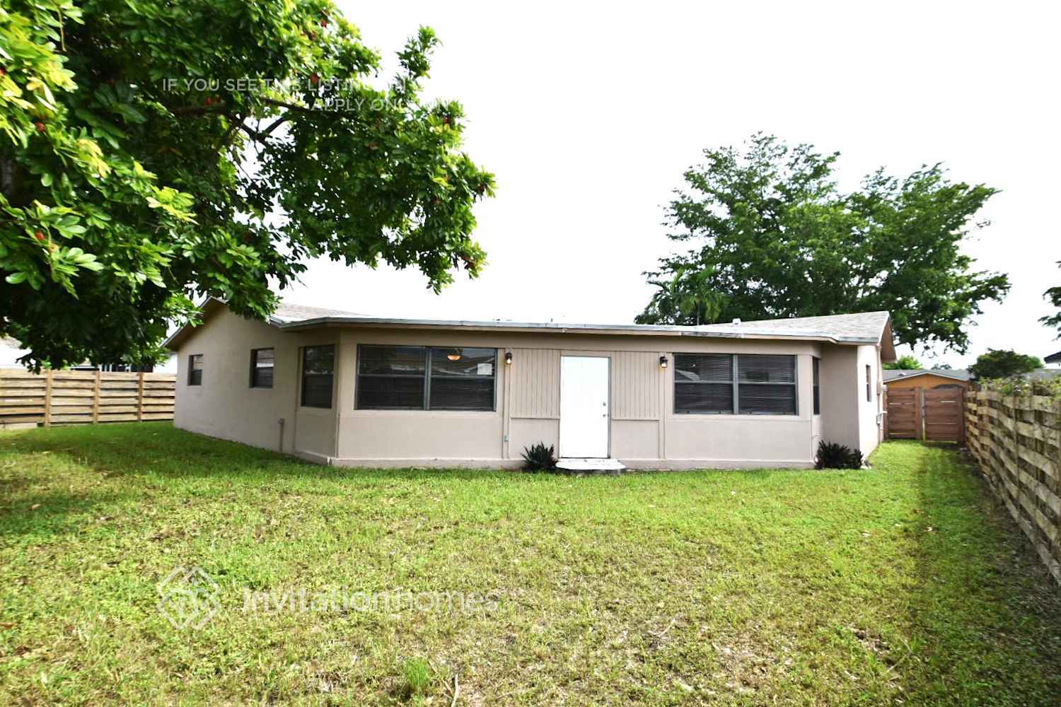 Building Photo - 17404 SW 108th Ct